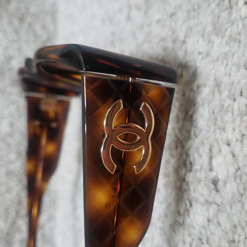 Chanel Tortoiseshell Sunglasses AUTHENTIC - Picture 7 of 12